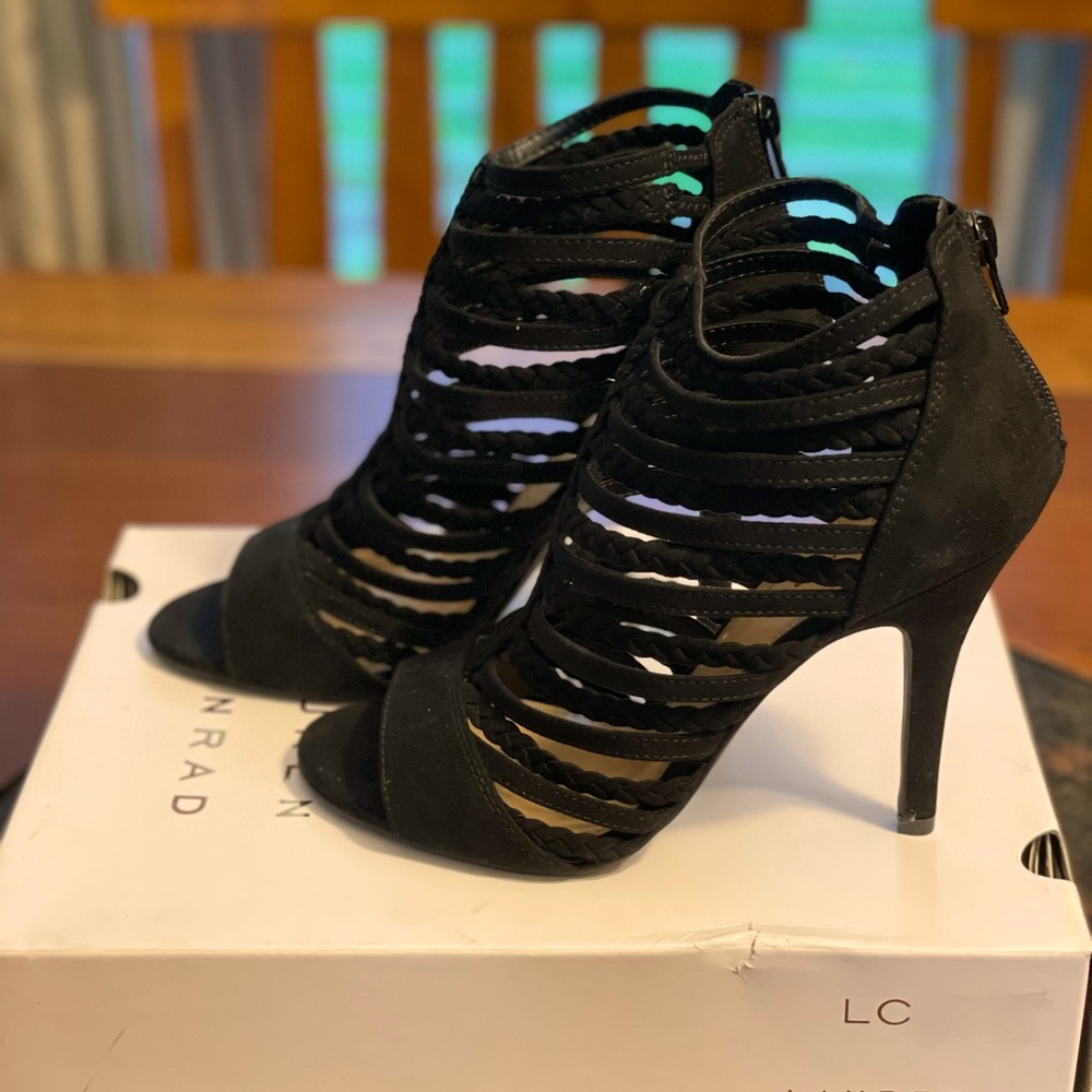 Brand new Lauren Conrad black strappy heels, size 8